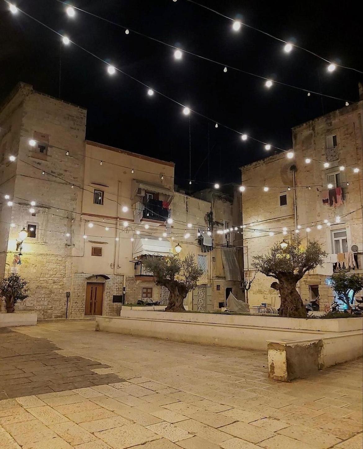 Ground Stone Apartamento Bari Exterior foto